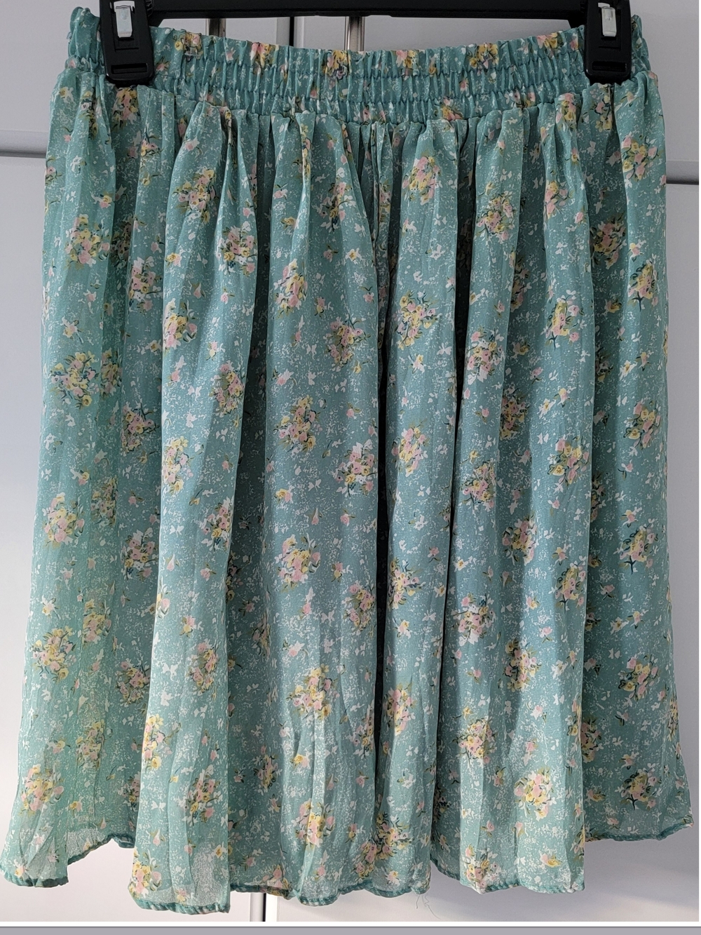 Floral Sage Green Elastic-Waist Circle Skirt